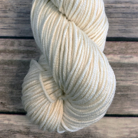 worsted weight yarn soft wooly for knitting and crochet projects, yarn in hand dyed colors 