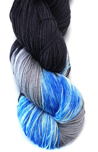 Earthrise - The Woolly Dragon